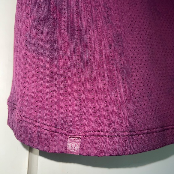 Lululemon Lightweight T-Shirt - Picture 3 of 3